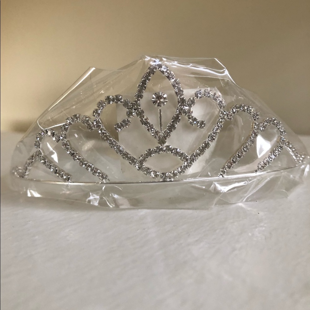 Rhinestone Tiara ⭐️ New & In original packaging.